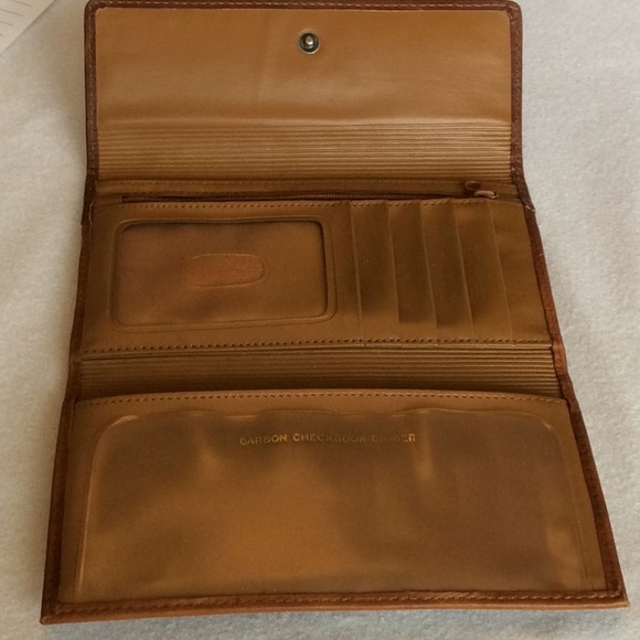 FINAL SALE PRICE Two-Tone Leather Multi-Purpose Wallet - Picture 4 of 6